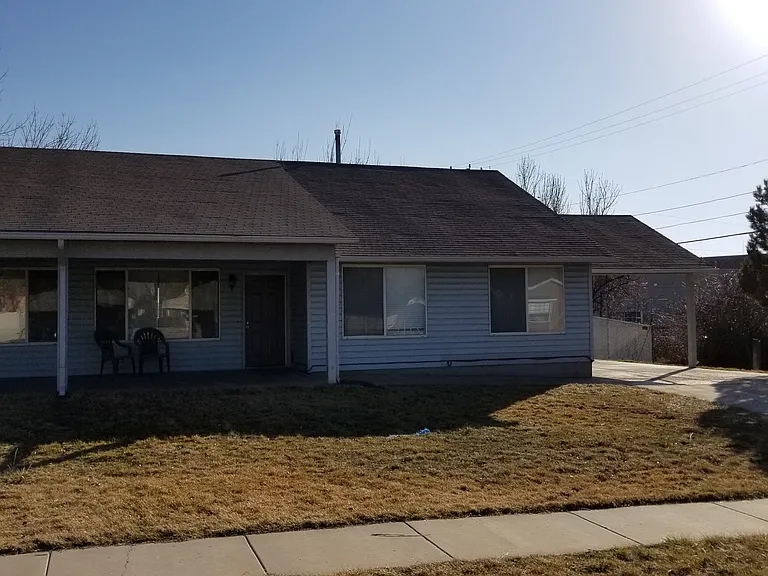 3 Bedroom Kaysville Duplex! — Photo 5