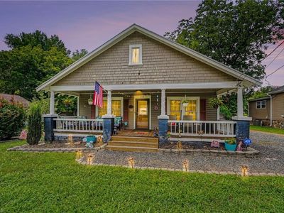 808 Barnes St, Reidsville, NC, 27320