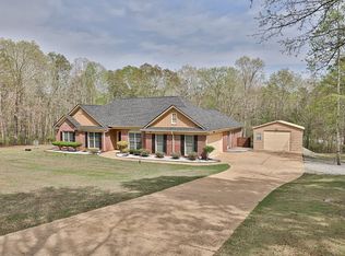 523 Saddlebrook Trl, Ellerslie, GA 31807