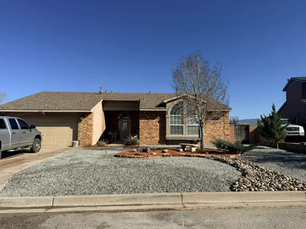 2412 Mosca Rd NE, Rio Rancho, NM 87144