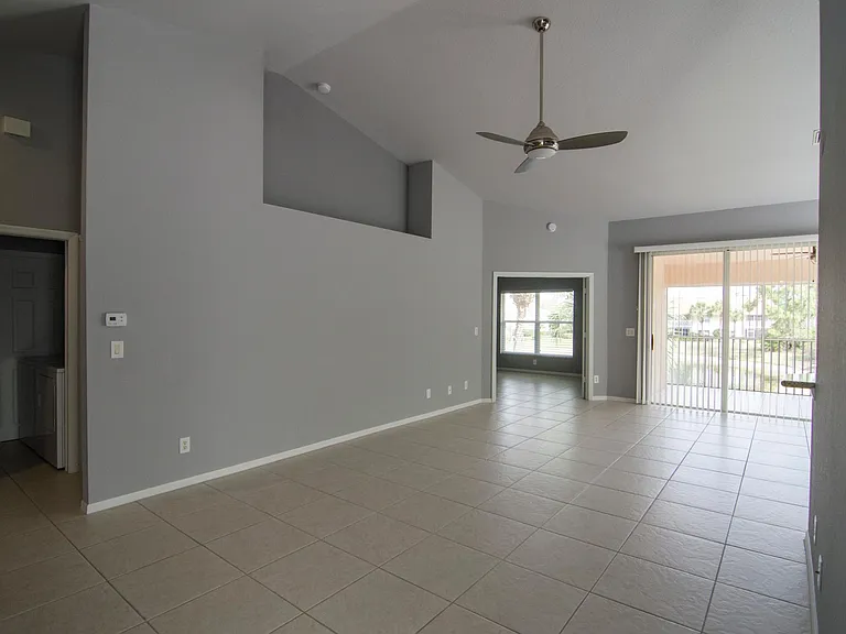 5205 Birmingham Dr #202 — Photo 9
