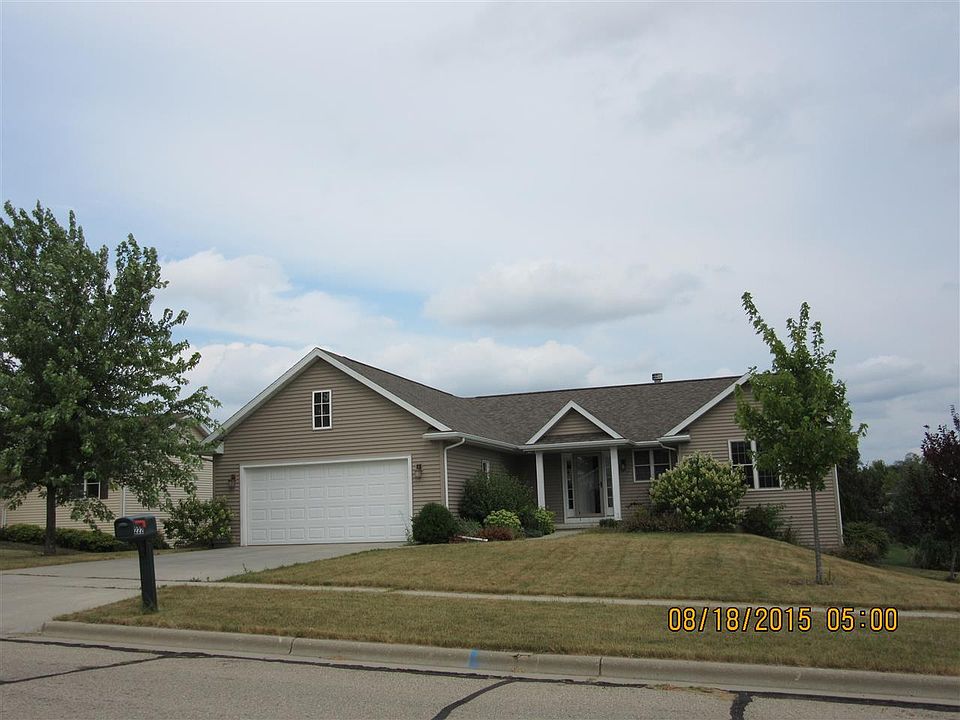 1st image of 222 Campion Dr