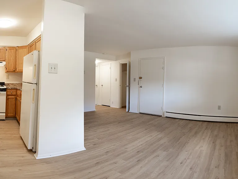 Oak Terrace — Photo 15