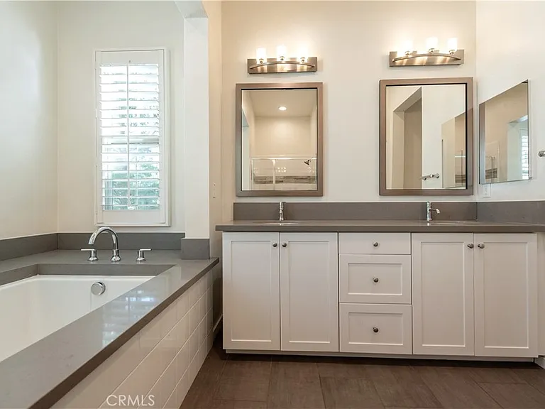 256 Borrego Dr — Photo 17