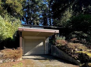 20156 6th Ave NE, Seattle, WA