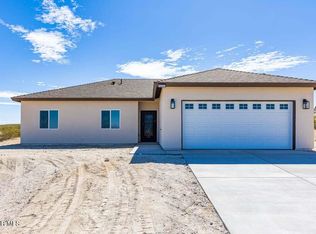 10654 Wilson Dr, California City, CA 93505