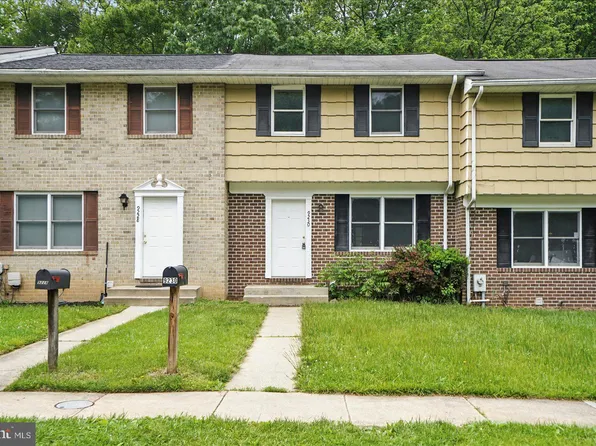 9230 Wood Creek Ct, Parkville, MD 21234