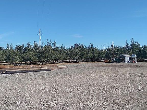 2nd image of 4719 County Road Qq