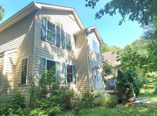 361 Great Bear Way Rd, East Stroudsburg, PA 18302