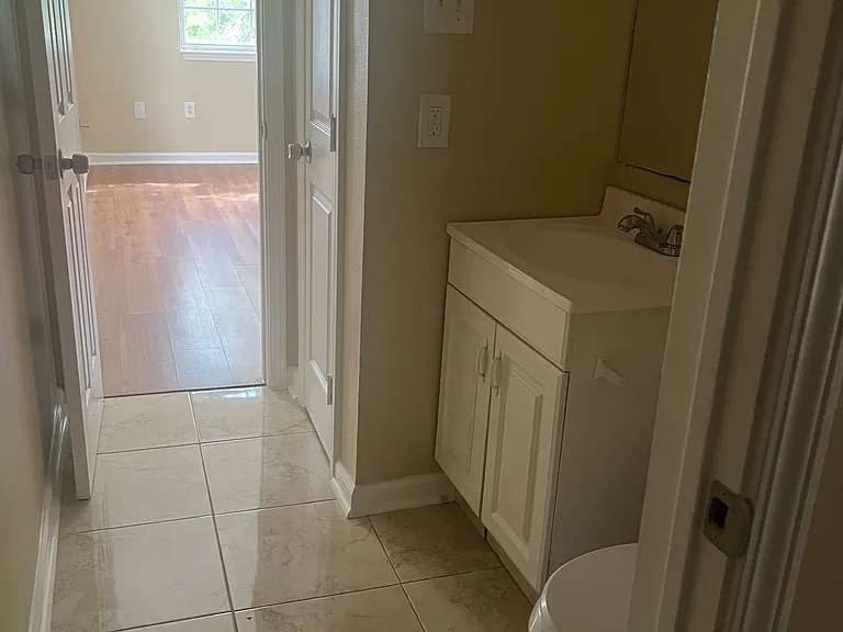 7036 Northgate Dr — Photo 18