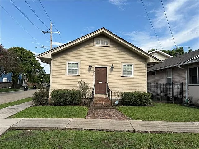 2 bed, 1.5 bath, 1152 sqft, $1,800 — Photo 3