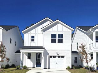 422 Queenview Ln, Charleston, SC 29414
