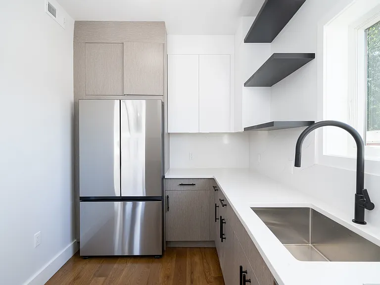 67 Virginia Ave #3 — Photo 8