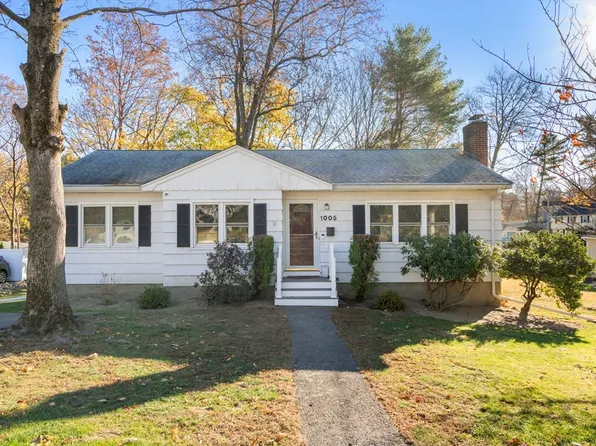 1005 Main St, Reading, MA 01867