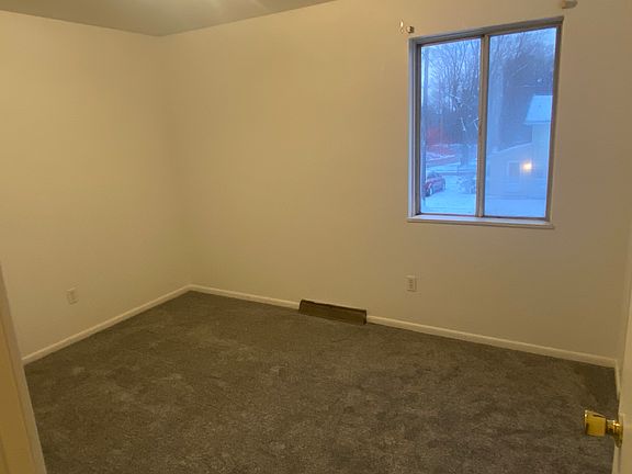 5th image of 2497 N Mill St #I