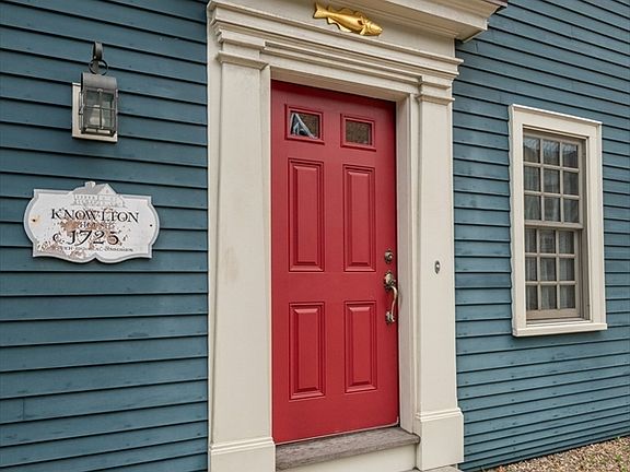 2nd image of 18 County St APT 4