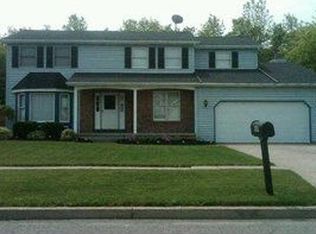 907 Carter Creek Dr, Grand Island, NY 14072