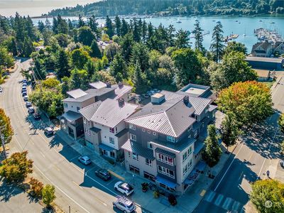 123 Bjune Drive #203, Bainbridge Island, WA, 98110
