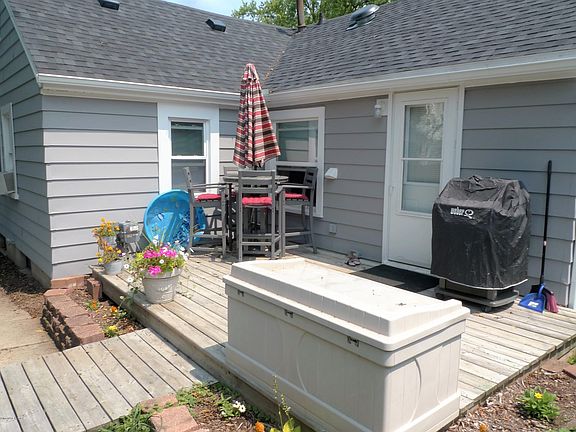 4th image of 538 Irvington Ave