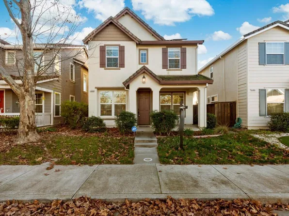 1325 Valley Glen Drive, Dixon, CA 95620