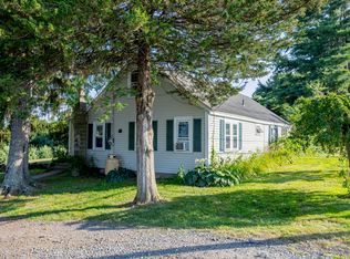 191 Chace Hill Rd, Sterling, MA 01564
