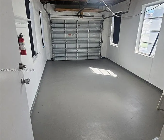 9356 Byron Ave — Photo 10