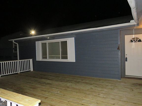 4th image of 1105 Hampton Rd
