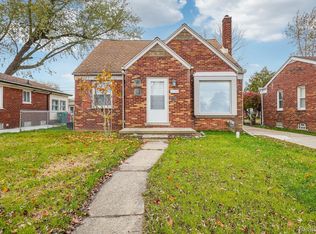 21799 Wilmot Ave, Eastpointe, MI 48021