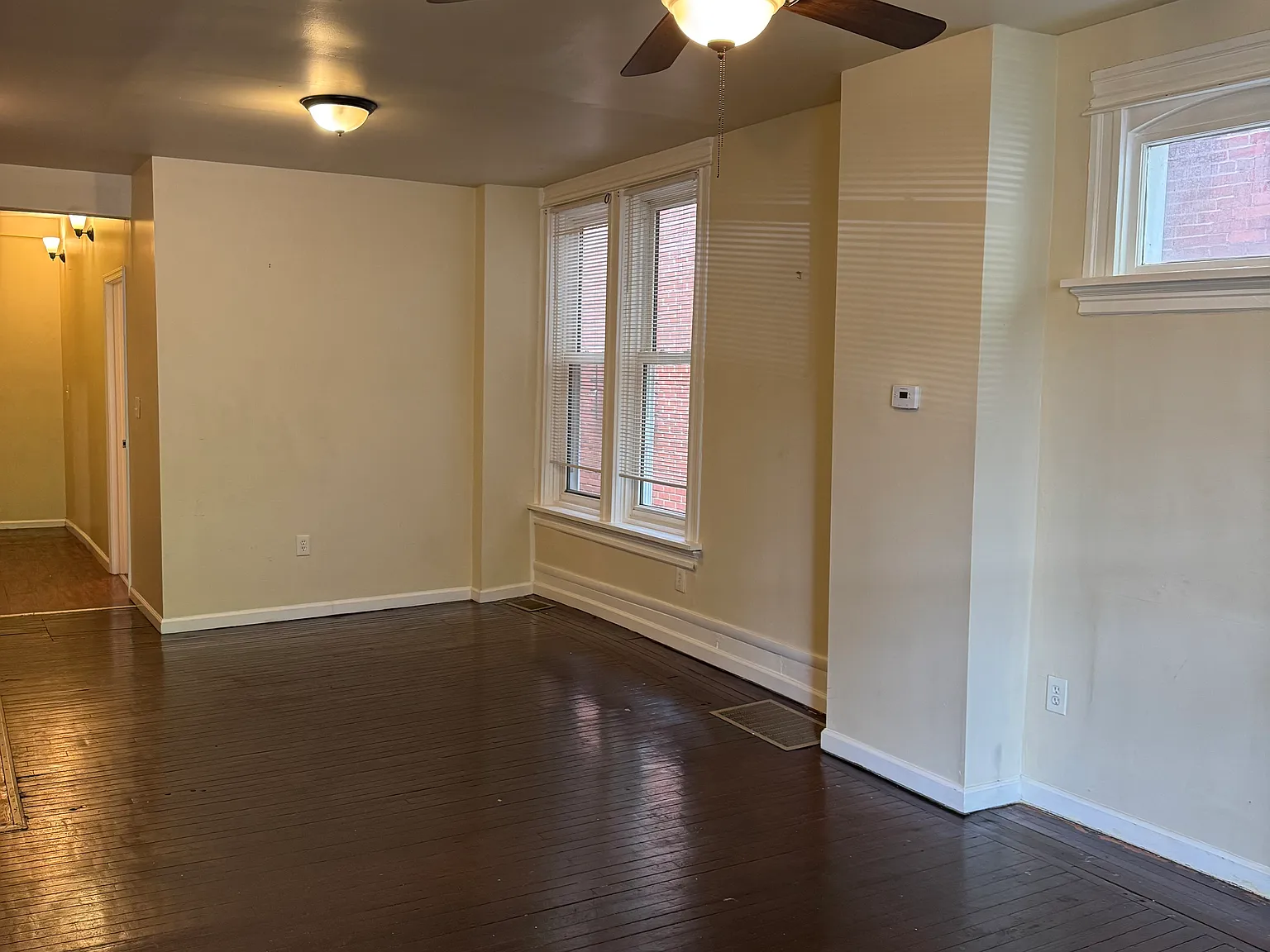 2 bed, 1150 sqft, $1,300 — Photo 4