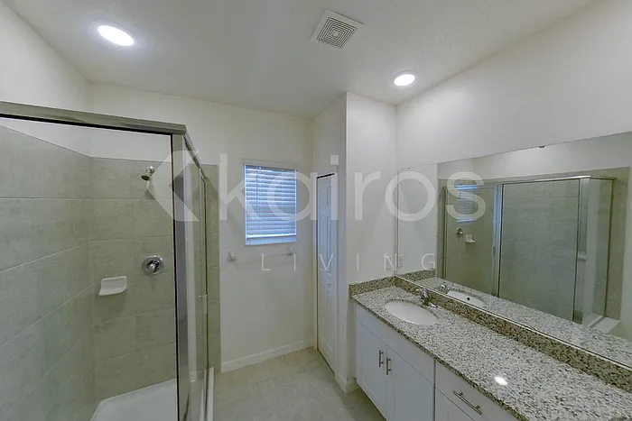 4401 Paraglider Pl — Photo 11