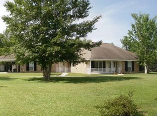 208 Fleur De Lis Dr, Slidell, LA 70460