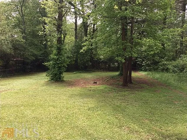 Lovely 2 Bedroom / 1 Bath Home for Rent — Photo 3