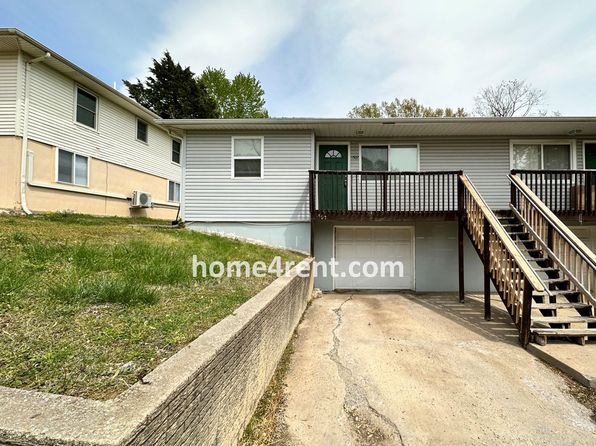 1507 N 63rd Ter