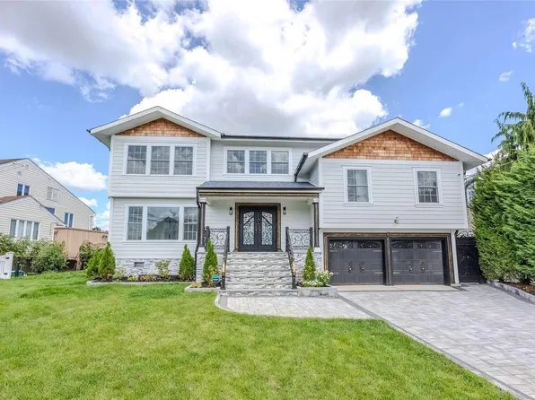 2831 Bay Drive, Merrick, NY 11566