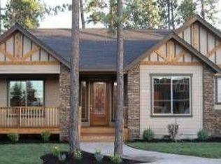 1121 E Cascade Ave, Sisters, OR 97759