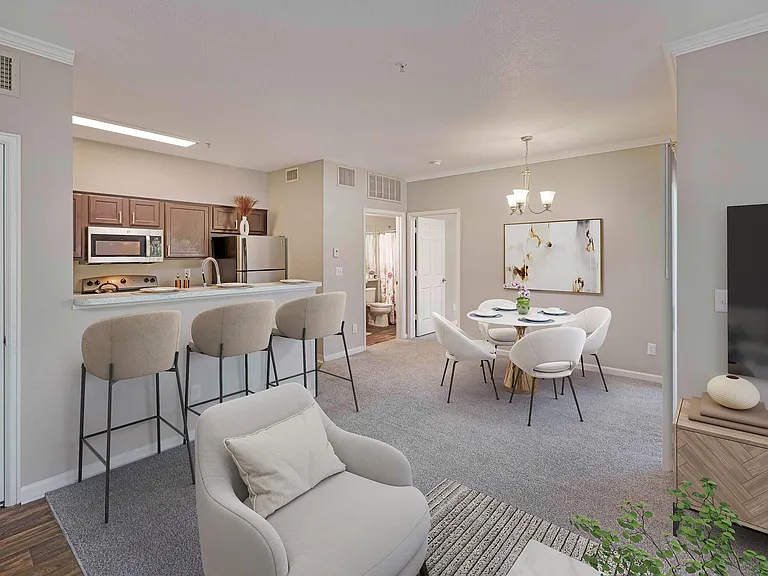 SkyeCrest Apartments — Photo 5
