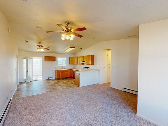 5th image of 3113 Castle Ct