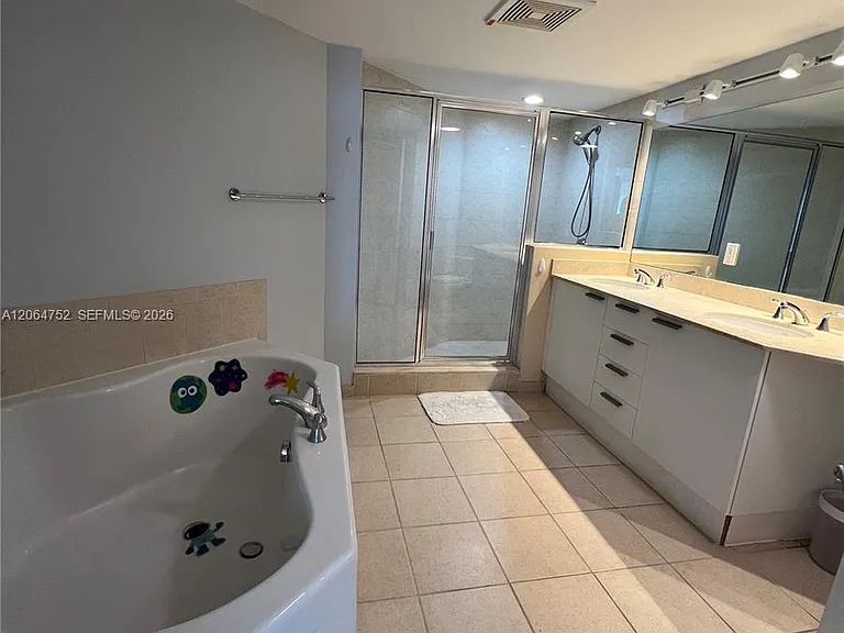 16699 Collins Ave #1202 — Photo 18