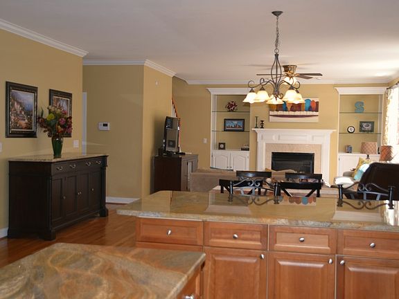 Kitchen/Family Room