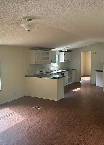 153 Baywood Trl Photo 1