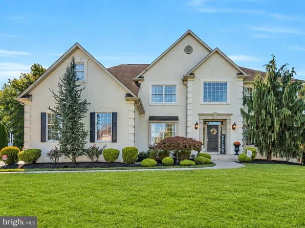 10 Joseph Dr, Sewell, NJ 08080