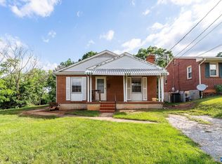 2309 3rd St, Staunton, VA 24401