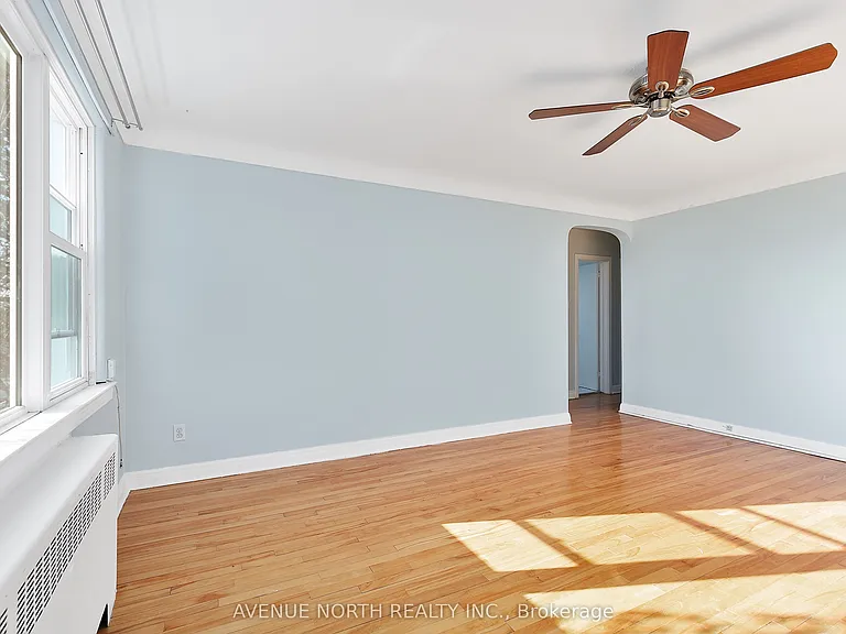 149 Marquette Ave #5 — Photo 6