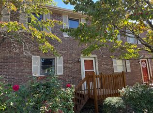 2039 Heritage Pl, Johnson City, TN 37604