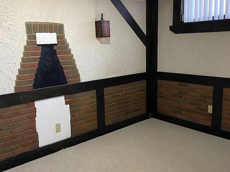 26 Flintwick Dr #BASEMENT — Photo 3