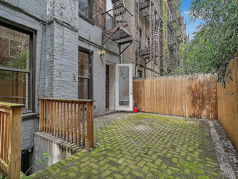 529 E 83rd St #1R — Photo 1