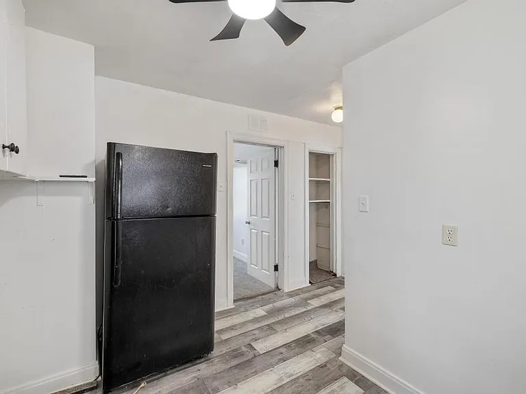 242 Crocker Blvd — Photo 14