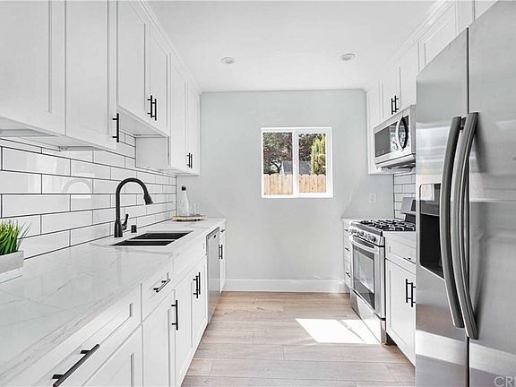 2nd image of 8022 Irvine Ave