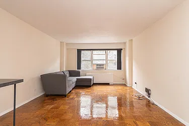 Rented by Rhona Realty
