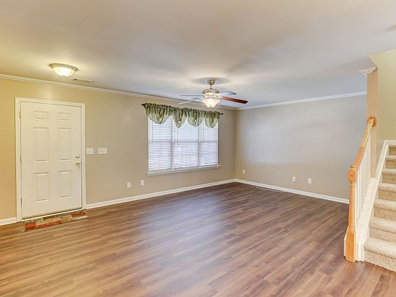 3rd image of 1745 Hidden Creek Dr